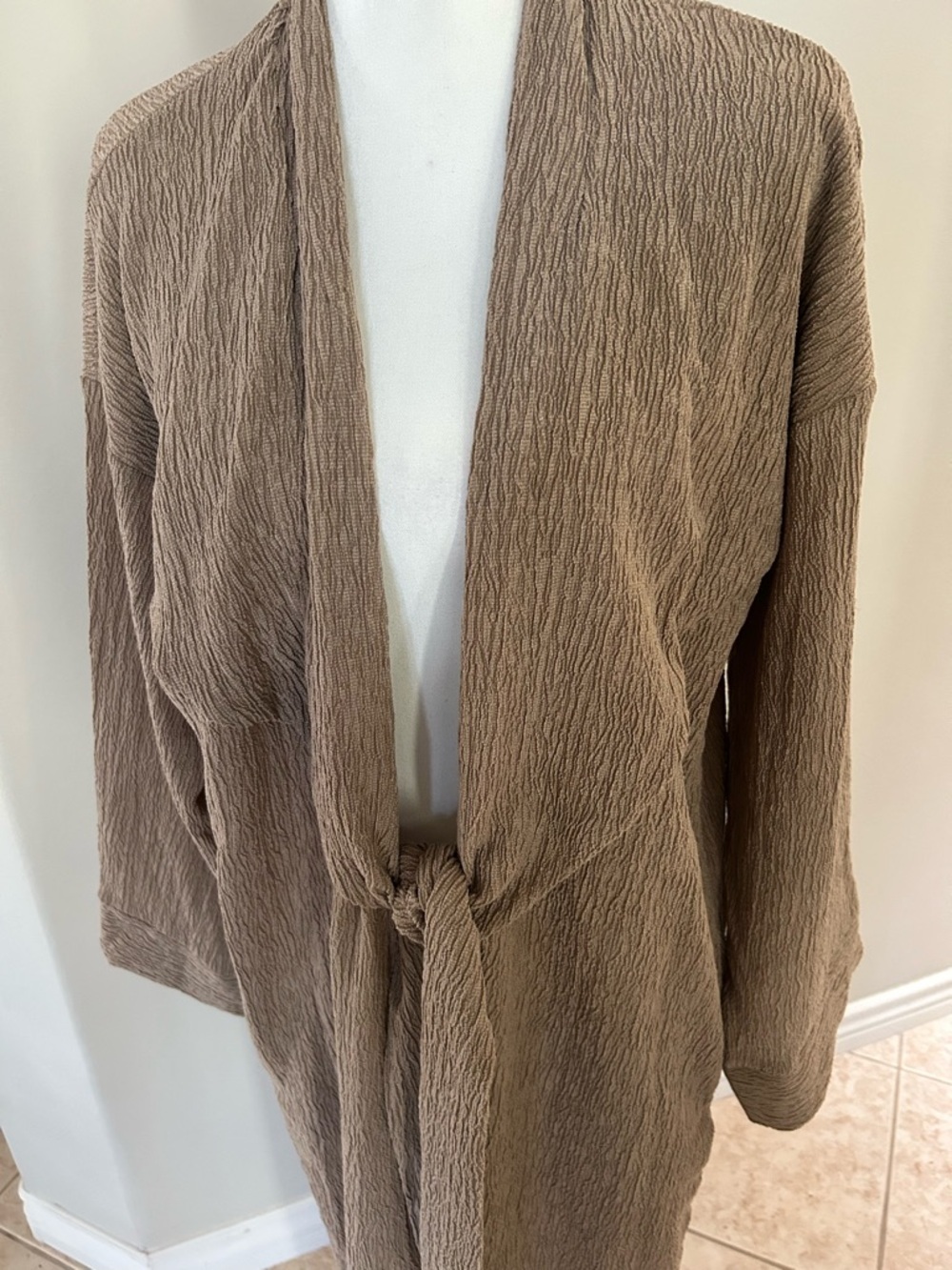 The Giving Movement Overcoat Robe Duster - Picture 3 of 9